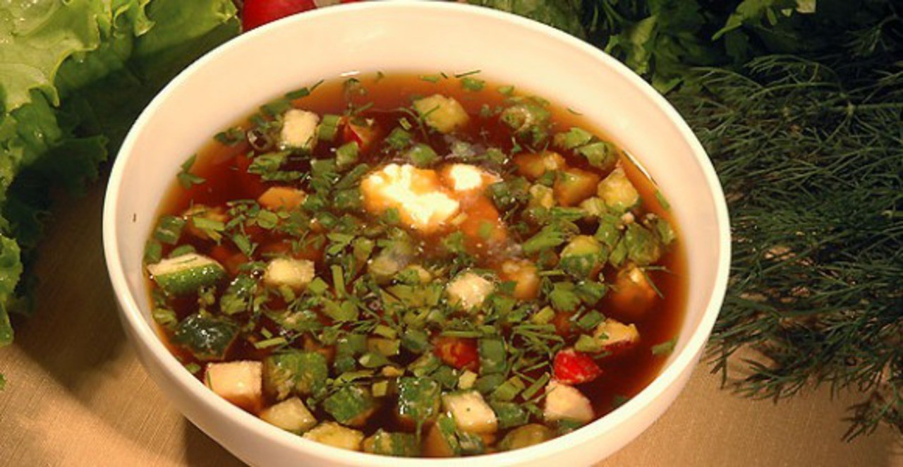 Окрошка: оригинальные рецепты холодного супа