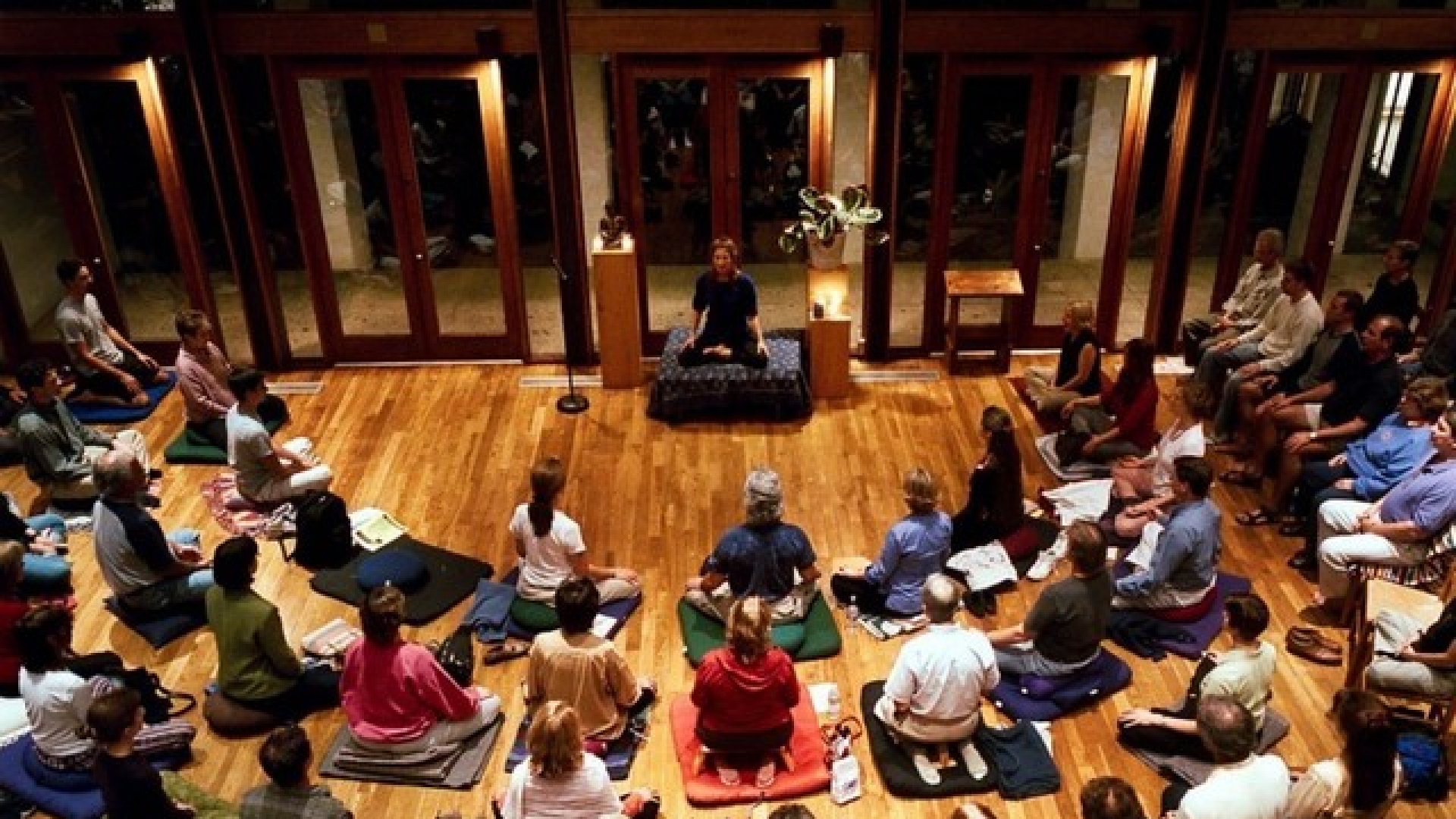Нейрофизиолог из Гарварда: «Медитация снижает стресс и изменяет мозг»
